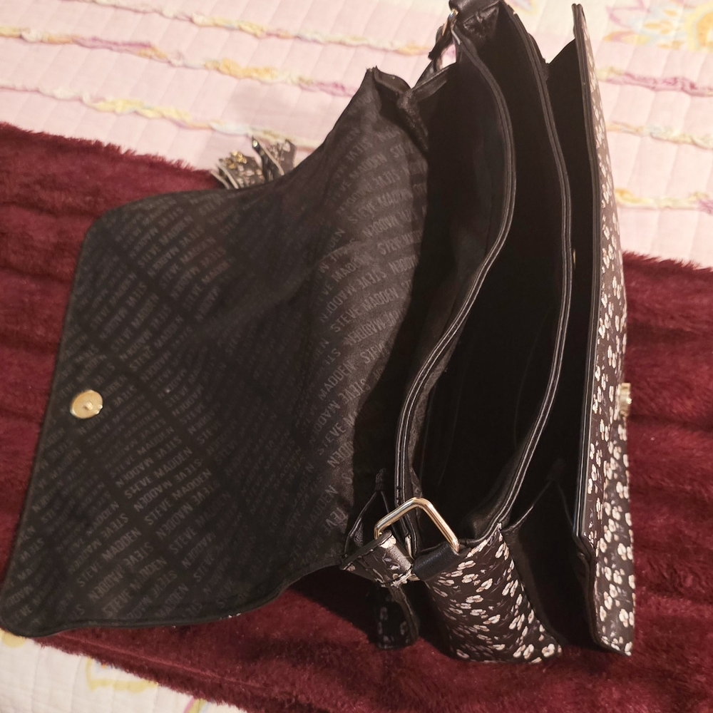 Steve Madden Purse - Picture 5 of 5